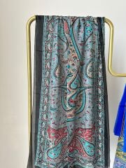 siyah zümrüt geniş ölçü